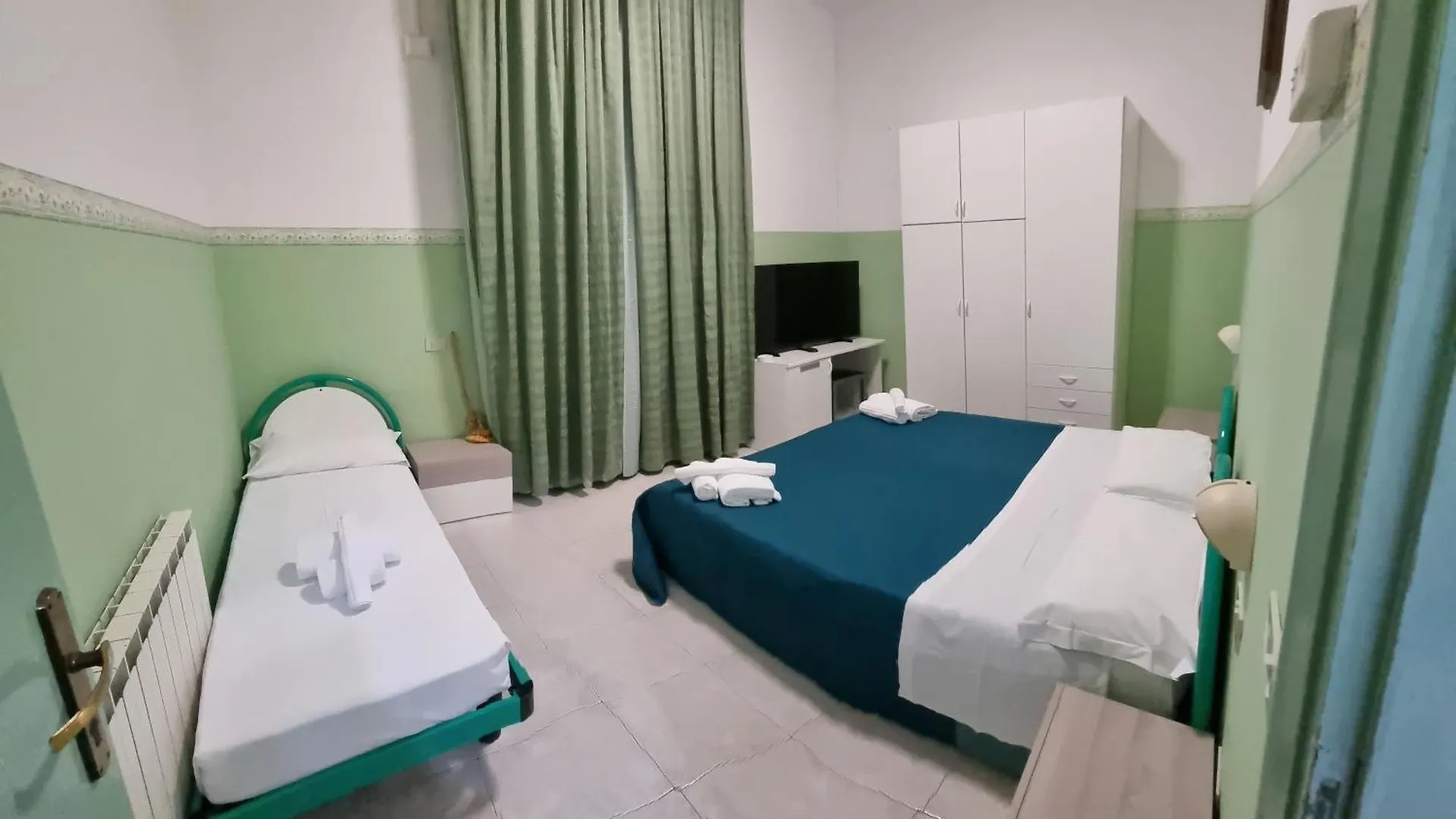 Hotel K2 Cervia 3 Stelle Sup İtalya